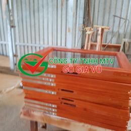 Cửa gỗ xoan đẹp